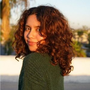 Meet your Posher, Roselee